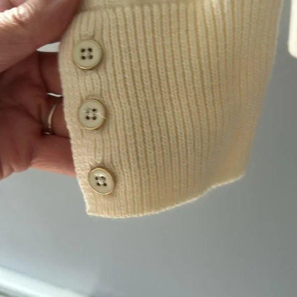 Talbots woman’s ivory cable knit small sweater - Picture 2 of 5